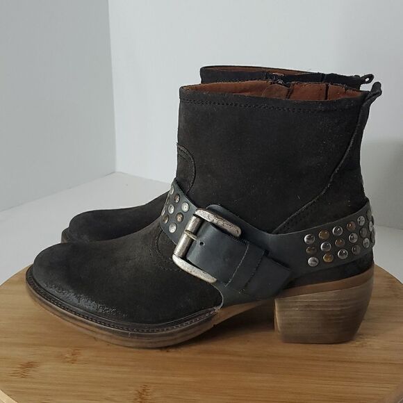 Josef Seibel Toni Studded Harness Suede Side Zip Booties Black Silver Size EU 38 - Picture 2 of 11